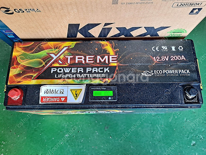 에코파워팩 200A 12V 인산철배터리 팝니다.--0