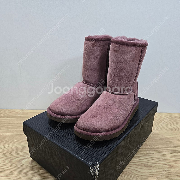 210사이즈 UGG 미국 어그 클래식 숏, 울트라 숏 ...--2