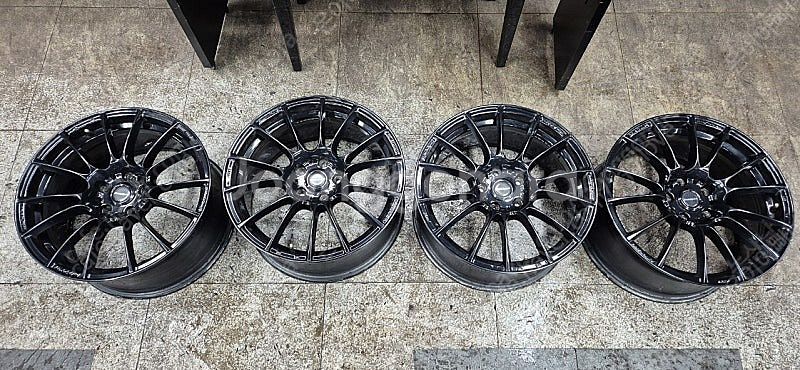 18인치 웨즈 72r 8,5 50 팝니다--0