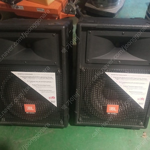 JBL MR902 스피커 1조 판매합니다.