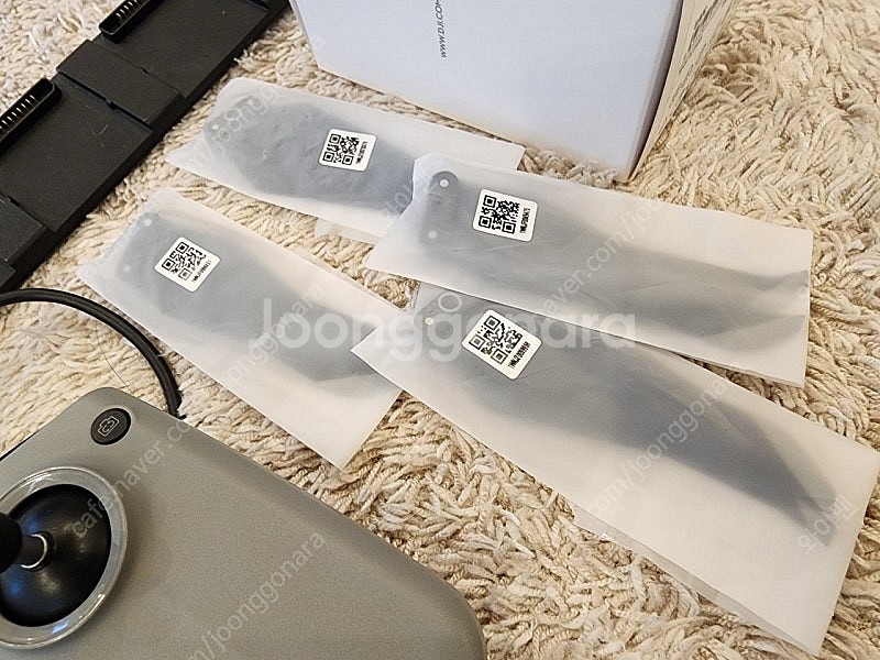 dji air2 조정기 충전기 베터리 프로펠러 판매--2