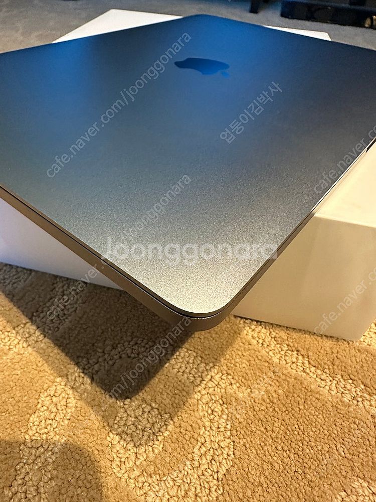 2016 맥북프로 13인치 터치바 8G 256G AA급--5