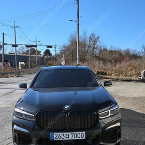 Bmw730ld 엑드 17년형 신형컨버전 판매합니다