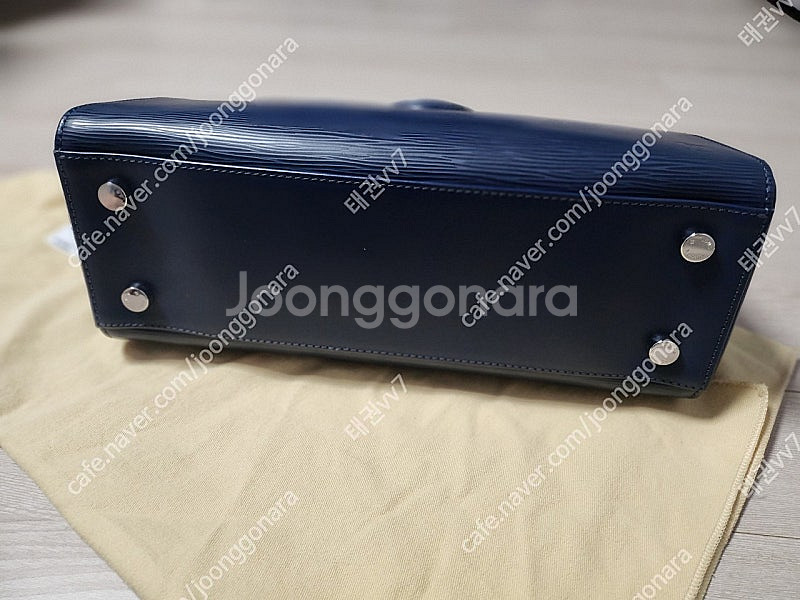 루이비통 에삐브레아 mm 인디고블루--3