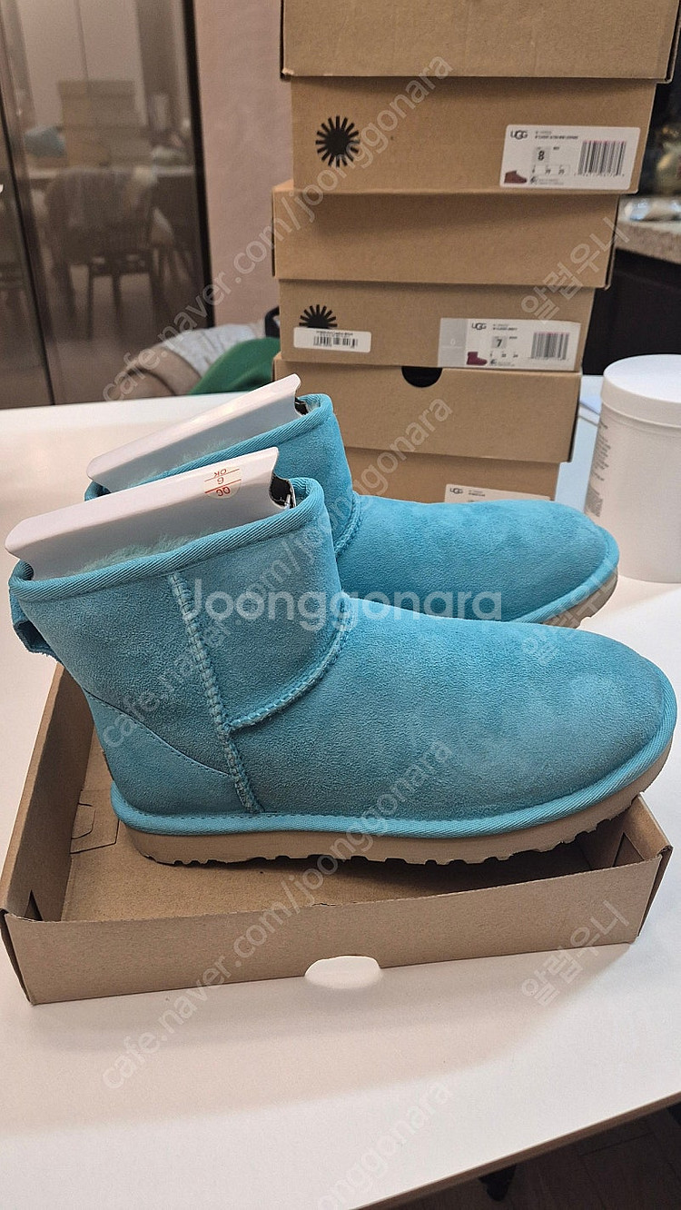 ugg 클래식미니2 울트라 맥시 클로그--0