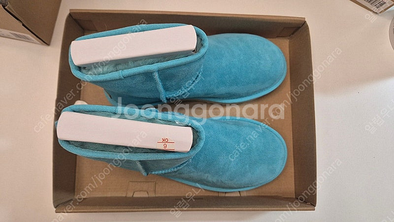 ugg 클래식미니2 울트라 맥시 클로그--1
