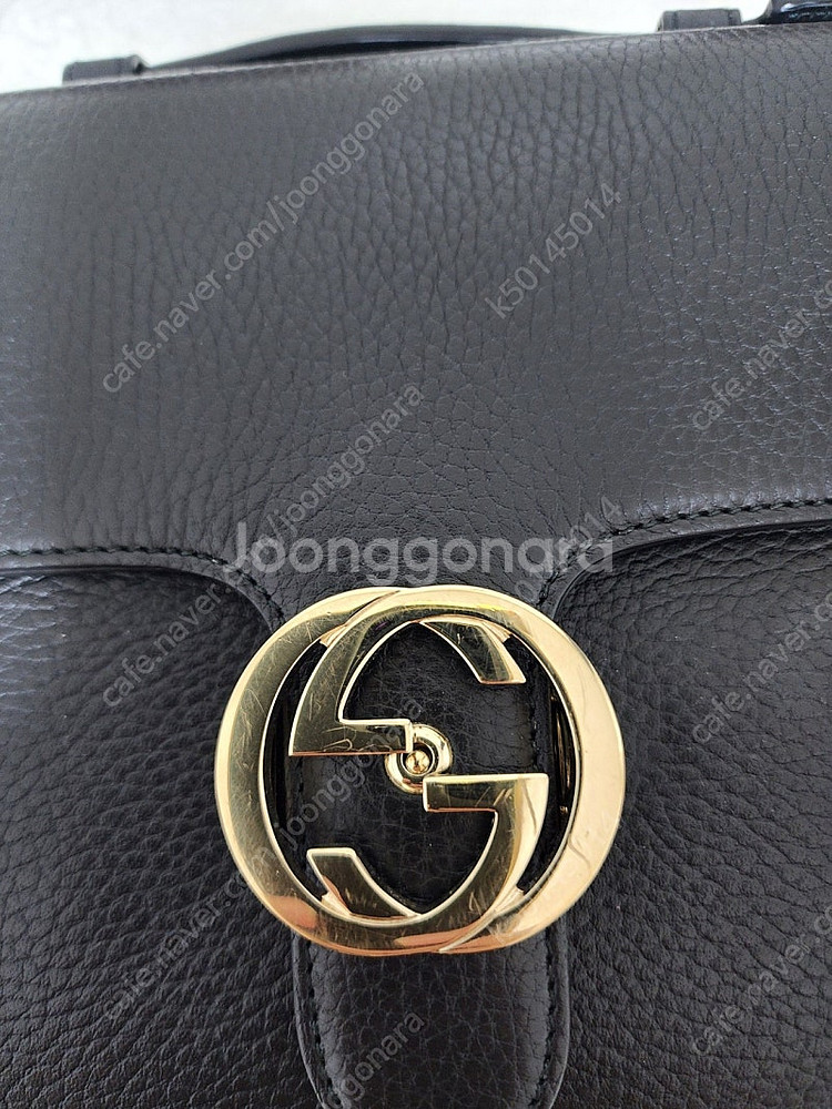 정품 구찌 인터로킹 GG 메탈 탑핸들 스몰 체인 숄더백--6