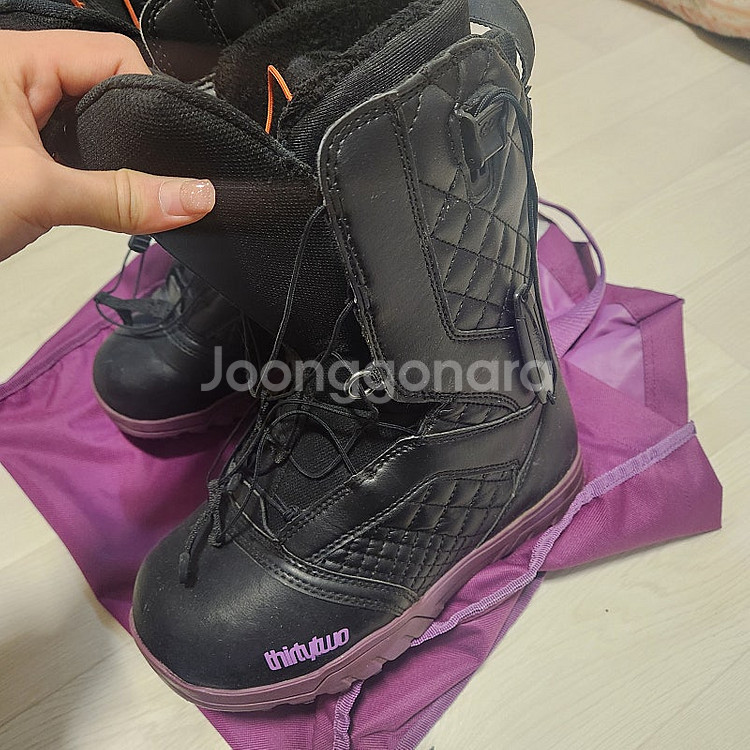 스노우보드 장비 풀세트! (데크+바인딩+부츠+헬멧+가방) 팝니다.--4