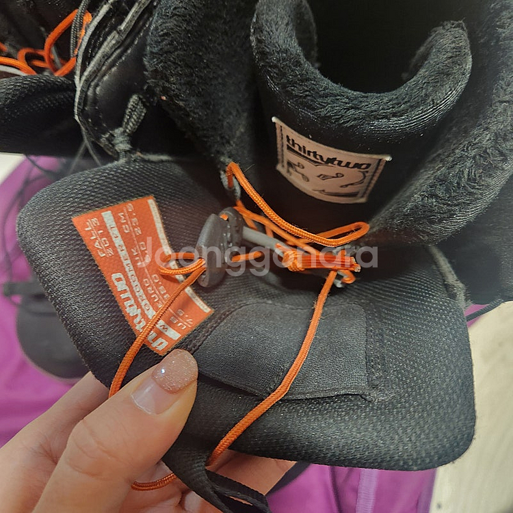 스노우보드 장비 풀세트! (데크+바인딩+부츠+헬멧+가방) 팝니다.--5