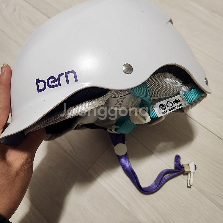 스노우보드 장비 풀세트! (데크+바인딩+부츠+헬멧+가방) 팝니다.--8