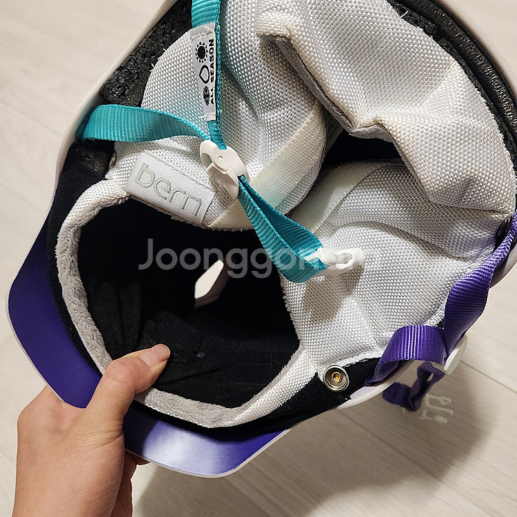 스노우보드 장비 풀세트! (데크+바인딩+부츠+헬멧+가방) 팝니다.--9