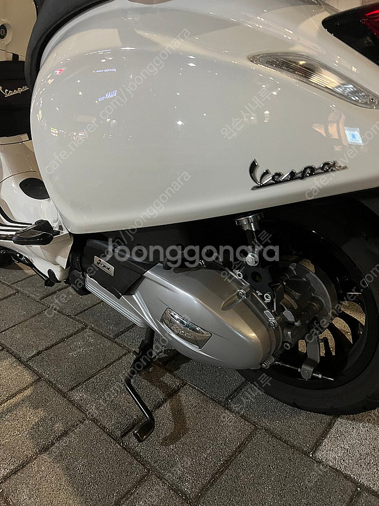 23년식 베스파스프린드(신차급/준블랙에디션)--3