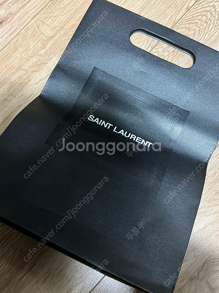 입생로랑카드지갑--2