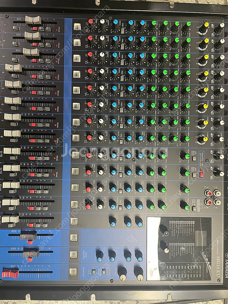 야마하[YAMAHA] MG16XU 믹싱콘솔--1