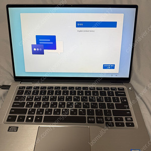 Dell latitude 7400 2 in 1 (i7-8665U, 램8G, SSD 512G)