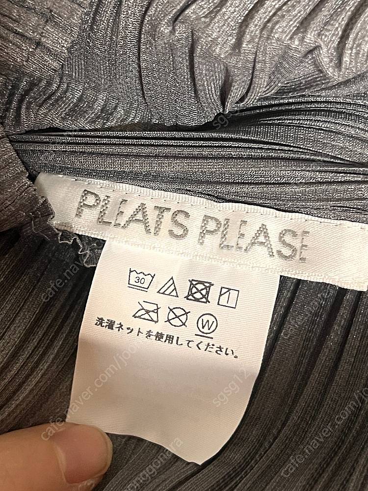 [새상품]플리츠플리즈 이세이미야케 베이직 반목 탑 (그...--2