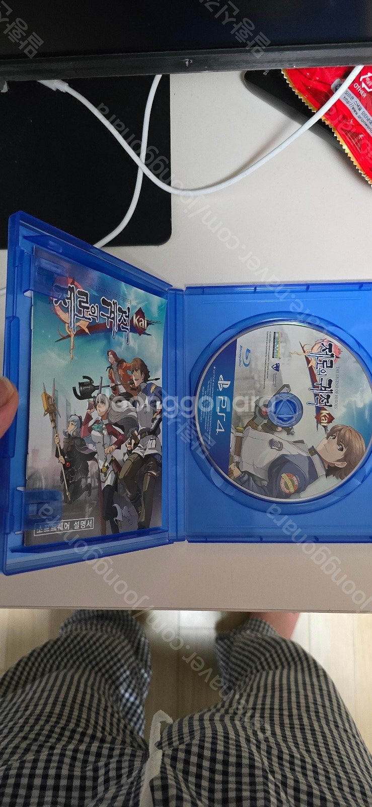 ps4 영웅전설 벽의궤적, 시작의 궤적, 섬의궤적3(미개봉) 팝니다--4