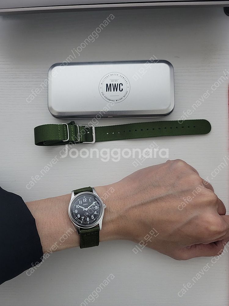 mwc 베트남전 미군시계 판매합니다--0