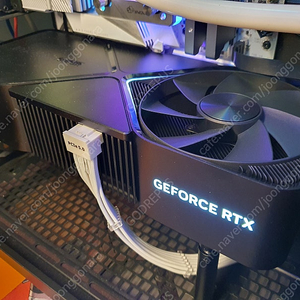 RTX4080 SUPER FE 판매(4090추금교환)