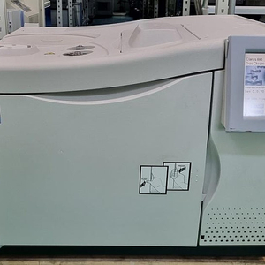 Perkin Elmer Clarus 680 Gas Chromatograph