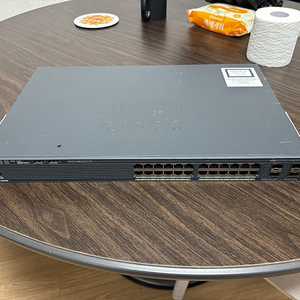 CISCO Catalyst 2960X Series 스위치(24포트)