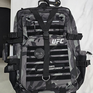 [새상품] UFC 피지컬 짐 백팩 코듀라 카모