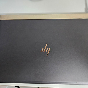 HP 스펙터 13 초경량 노트북