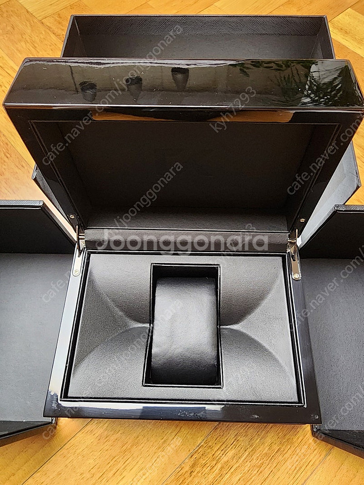 애플워치9 45mm + 카본코리아(애차드밀)풀커버 케이...--5