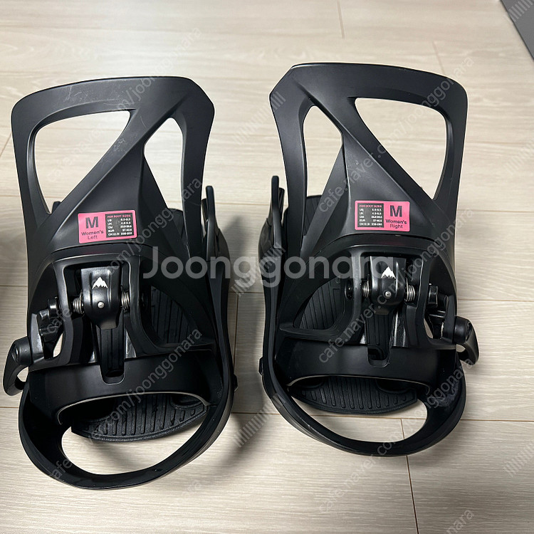 2425 버튼 스텝온 여성용 부츠250 바인딩M 세트로 판매합니다.--4