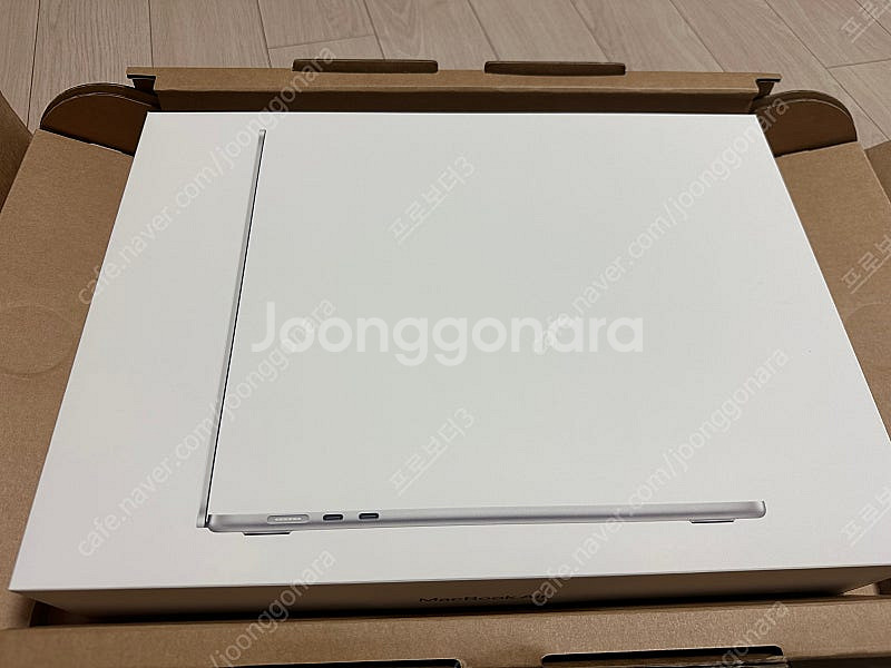 미개봉 맥북에어 15인치(M3), 맥북프로 14인치 (M4) 판매합니다.--2