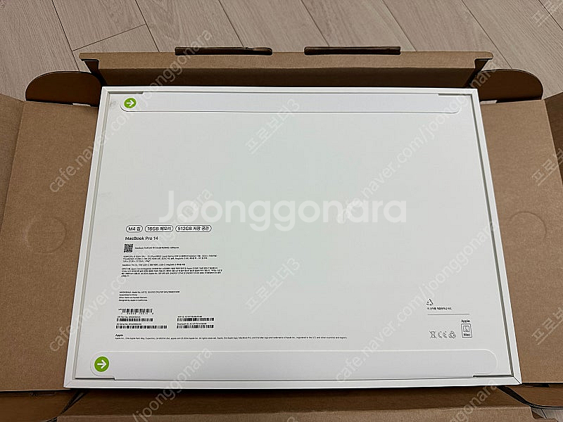 미개봉 맥북에어 15인치(M3), 맥북프로 14인치 (M4) 판매합니다.--6