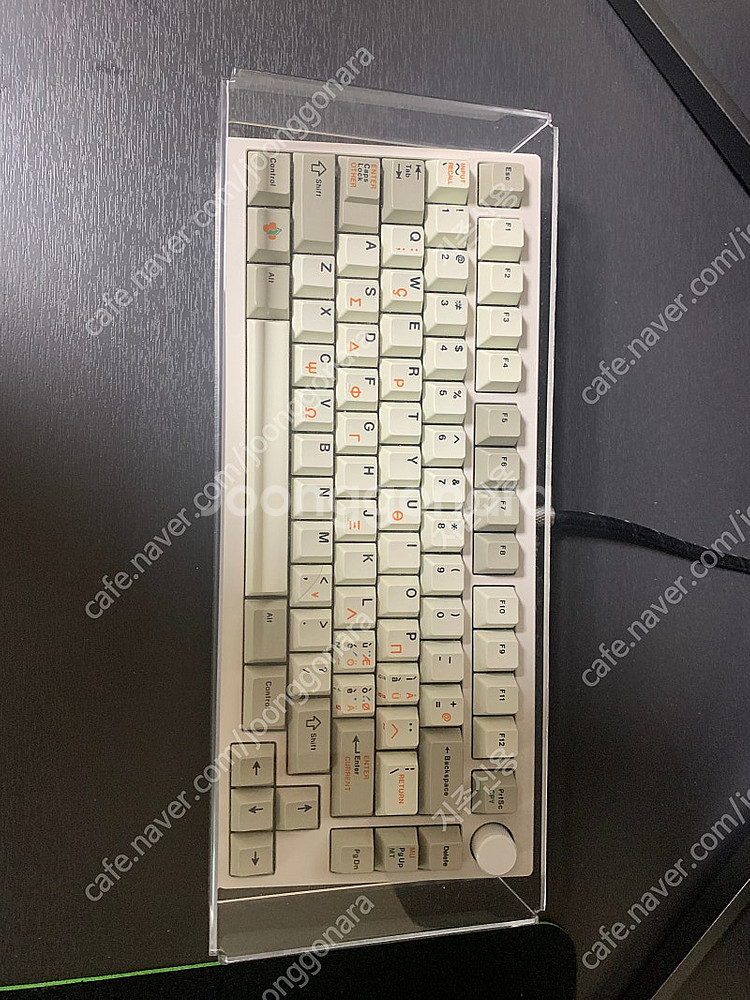 qk75 아이스화이트 + 추가기판 판매해요--0
