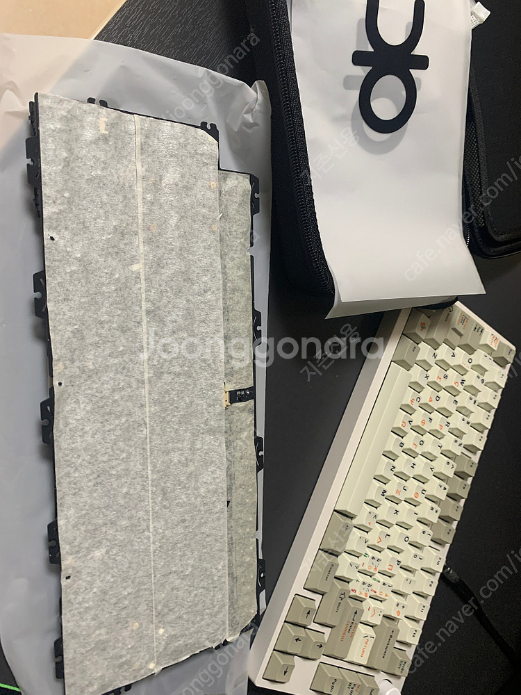 qk75 아이스화이트 + 추가기판 판매해요--8