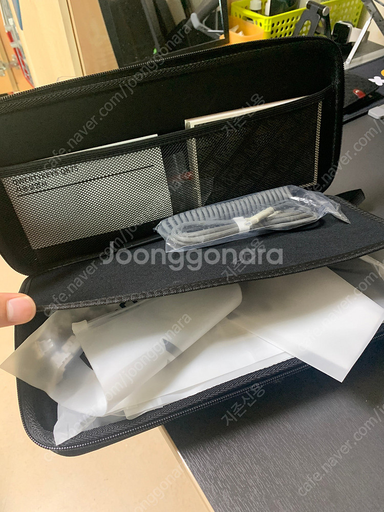 qk75 아이스화이트 + 추가기판 판매해요--9