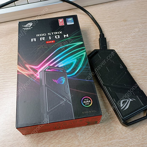 asus rog strix arion lite ssd 인클로저 판매합니다