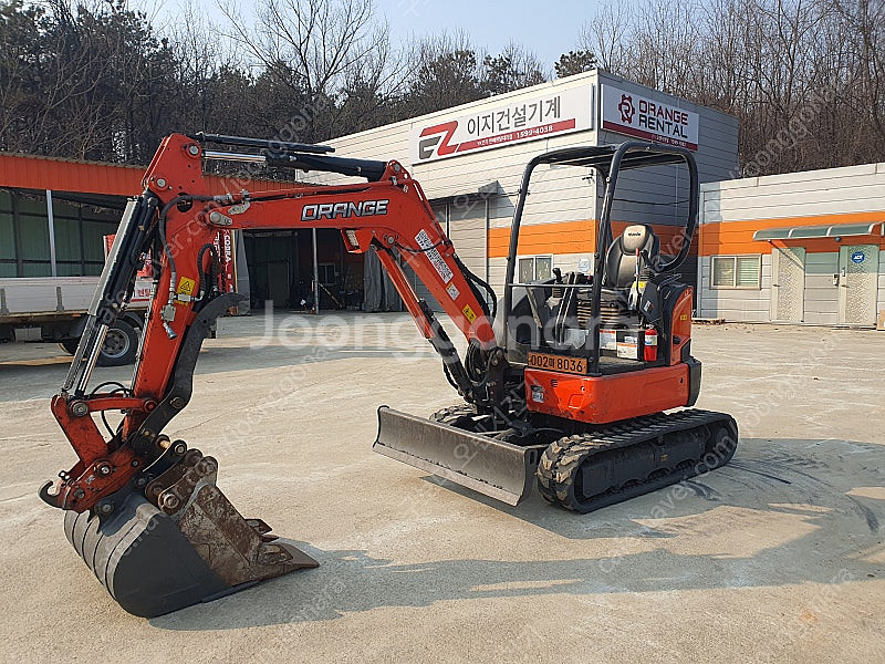 중고미니굴삭기 구보다 U-30 신차급 23년식 코끼리집게 판매--4