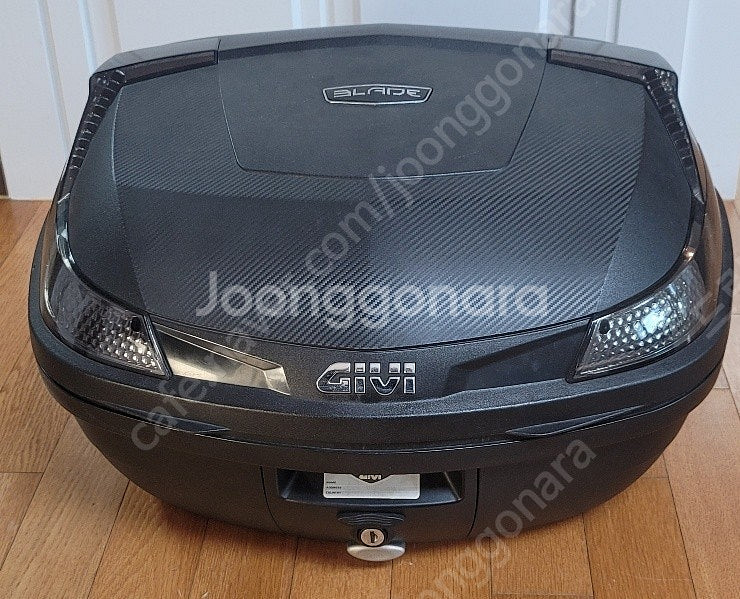 부산 GIVI 47리터 탑박스 판매합니다--0