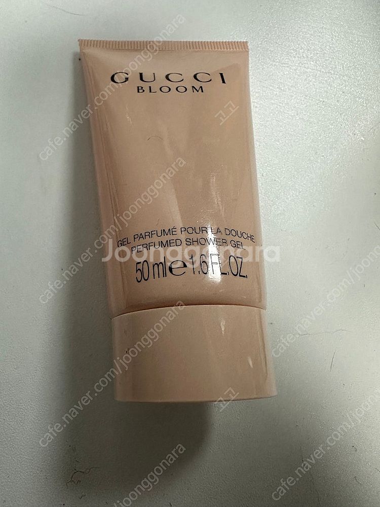 구찌 샤워젤 (정품) 새것 팝니다 50ml--0