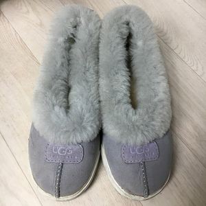 UGG 어그 퍼 슈즈 신발 220