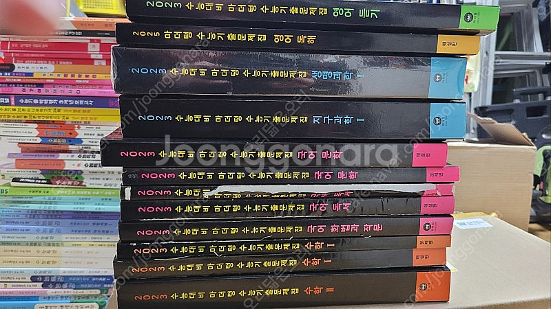 [2025 수능 대비 교재 새 책] 메가스터디, 이투스, 수능특강, 기타 참고서 등 교재 판매--6