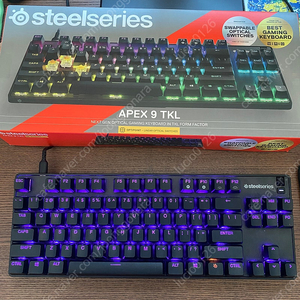 스틸시리즈 APEX 9 TKL US 게이밍 키보드 팝니다