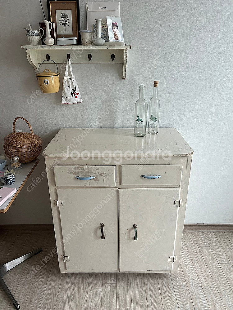 빈티지 쉐비 키친장 수납장--0