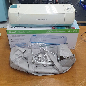 Cricut Explore Air 중고 및 기타 부자재 일괄판매