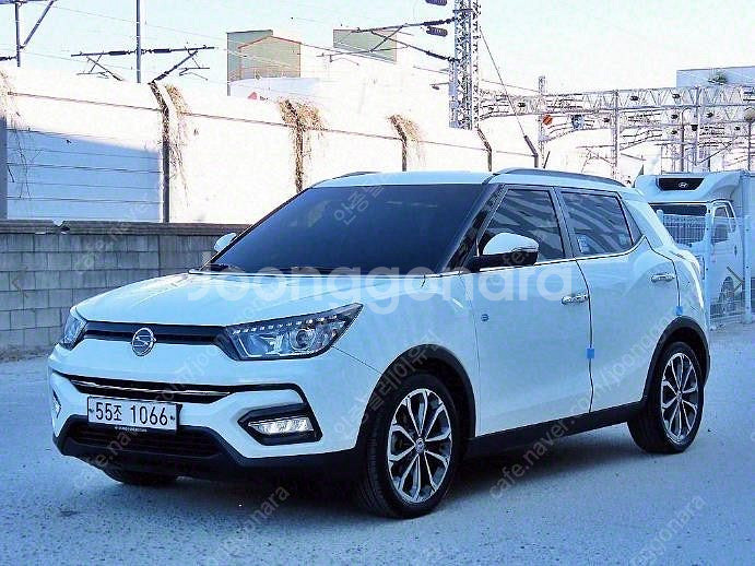 @18년식 티볼리 아머 1.6 디젤 4WD LX 전국최...--2
