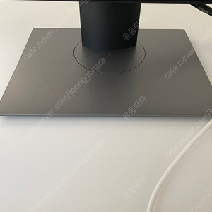 델(dell) u2720q 모델