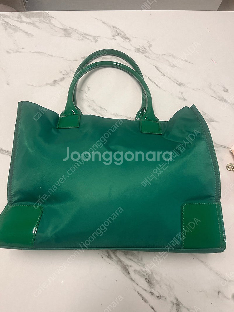 토리버치 정품 숄더백 가방--1