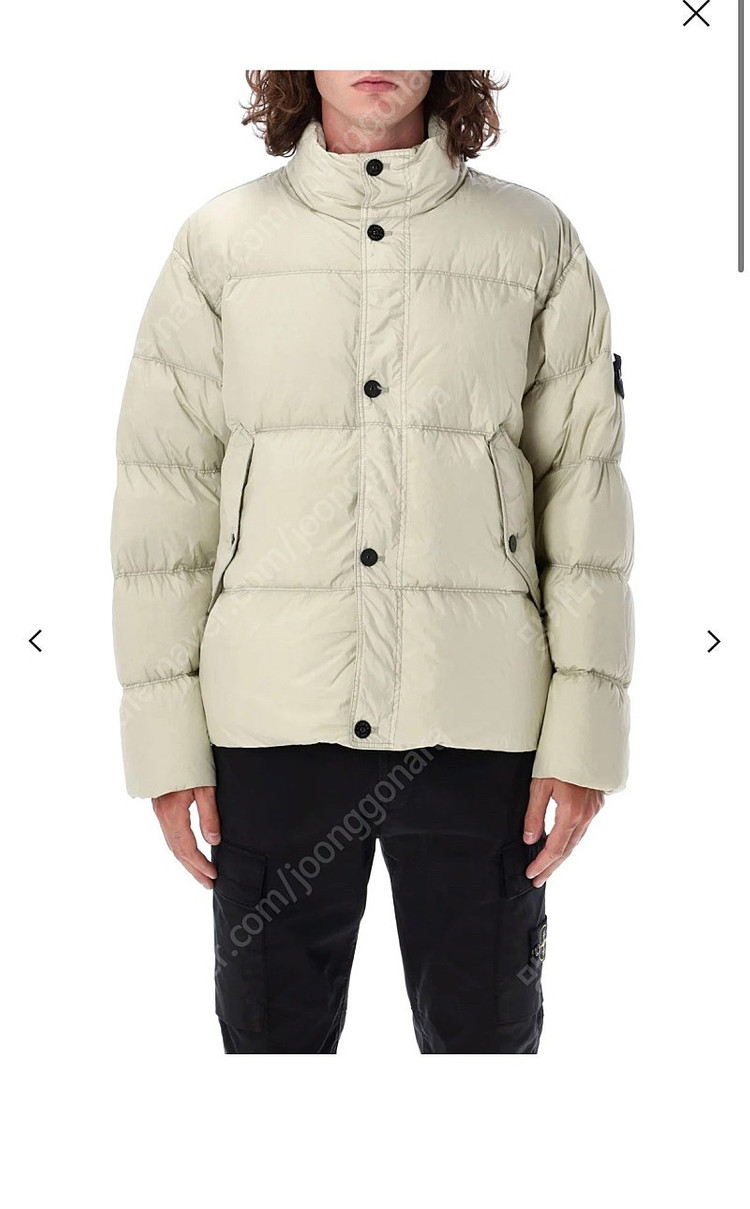 스톤아일랜드 크링클랩스 논후드 패딩 판매합니다--5