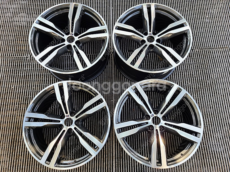 (판매)BMW 7시리즈 6GT 648M 20인치 순정휠...--0