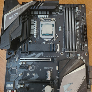 기가바이트 어로스 엘리트 z390 메인보드 + i5-9600kf cpu