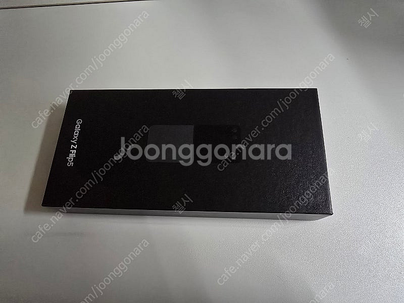 갤럭시플립5 그린파이트 512 미개봉 자급제팝니다--0